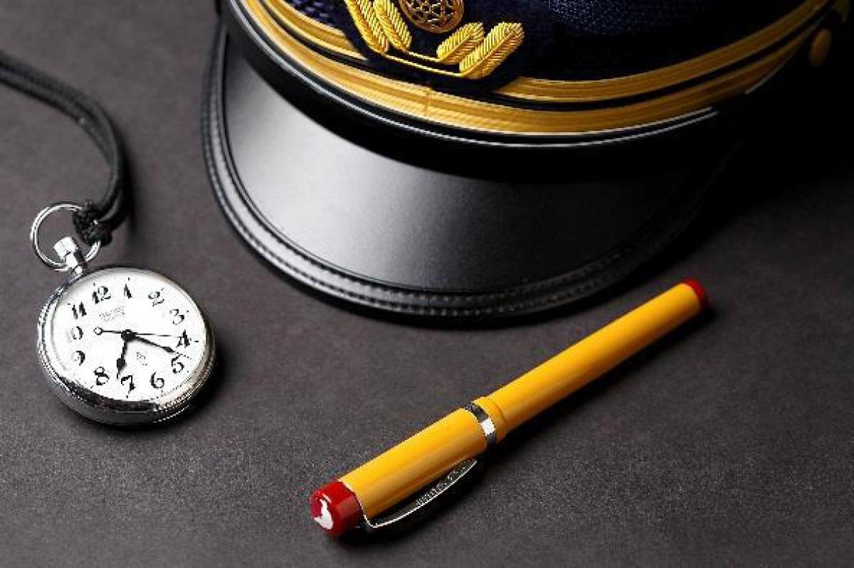 新製品】文具店TAG×京阪電車×月刊誌Leaf 250本限定の「京阪電車公式